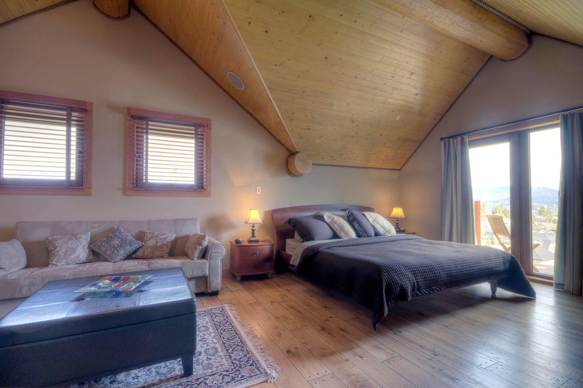 A Okanagan Lakeview Inn Kelowna Extérieur photo