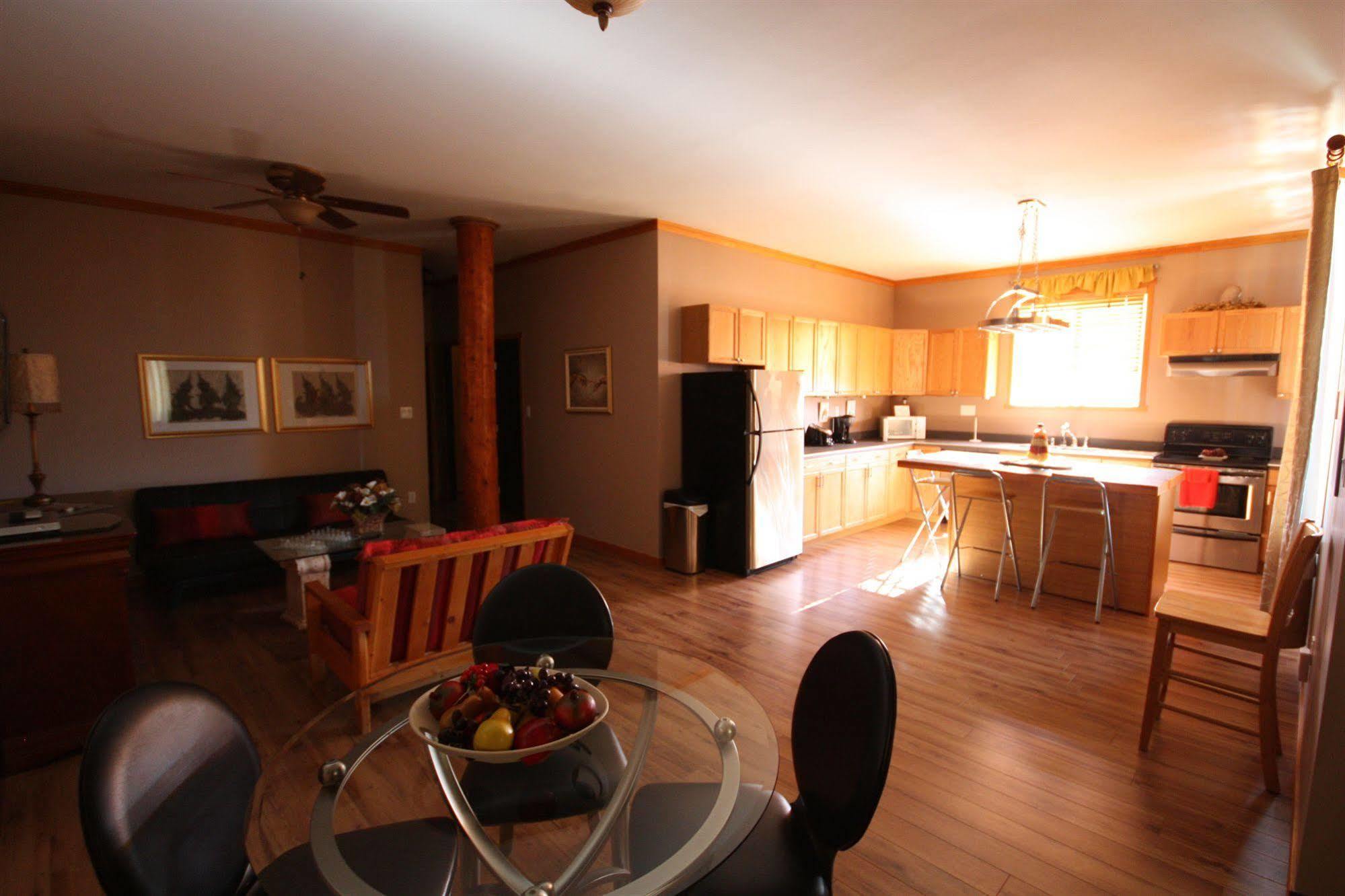 A Okanagan Lakeview Inn Kelowna Extérieur photo
